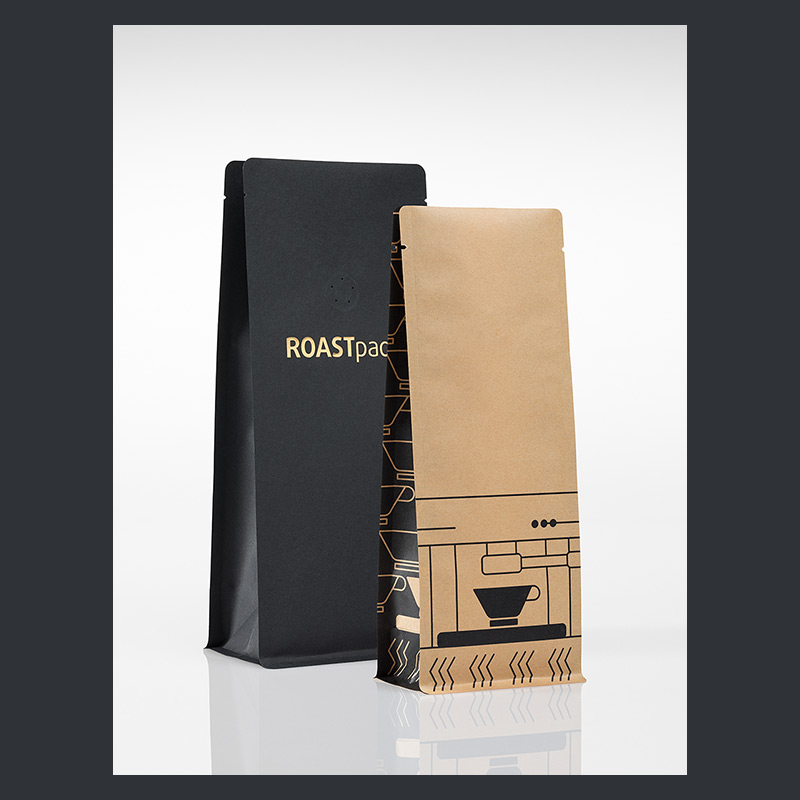 Standbodenbeutel aus Kraftpapier mit Muster und Prägung
