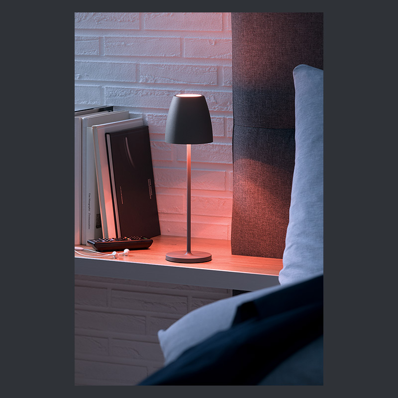 Tischlampe mit Akku und Farbwechsler